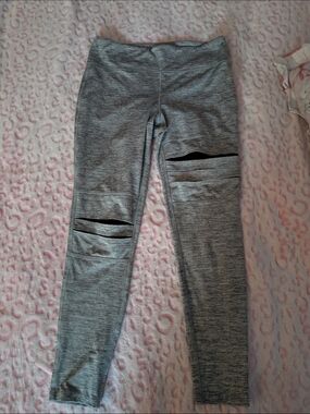 Cloud Chaser Gray Leggings with Knee Slits
